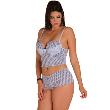 Lindo e confortável conjunto Short Doll Confeccionado em romantic ( microfibra ) estampada Sexy e bojo casquinha com detalhes em renda Sedutora sempre !!! Ótimo produto para revenda  