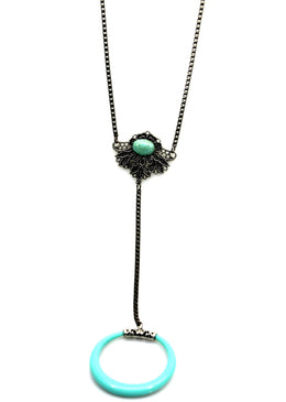 Colar Metal com Acrílico Turquesa desejado para você que quer arrasar no look. 