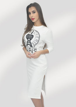 Vestido Moletinho elastano estampa Frente Composição 35% Algodão 60% Poliéster 5% Elastano                           ... 