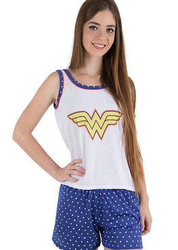 Babydoll confeccionado em malha tecido levinho, confortável e com ótimo caimento.Camiseta com estampa na frente, o shortinho e as alças com tecido de poá.Uma peça linda... 