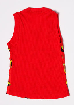 Blusa costa nadador com frente estampada de pássaros.Gênero FemininoIdeal para usar no dia a dia.SKU : BLF58Composição:Frente: 100% PoliésterCostas: 98% Viscose |4% Elastano TABELA DE... 