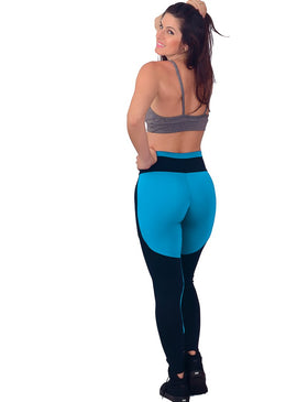 Calça legging Fitness com recortes transversais. Cós em V que proporciona maior firmeza e dá um aspecto de cintura afinada.Material em suplex de poliéster.Composição:92%Poliéster 08%Elastano 