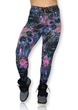 CALÇA LEGGING FITNESS CALÇA EM SUPLEX DE POLIÉSTER Cós Duplo Alto com Elástico de 3cm trazendo conforto e segurança.Costura Rebatida no cós e no cavalo da calça.Sem... 