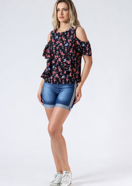 Blusa de viscose open shoulder estampada com babados.Invista em estampas florais para curtir a estação.Dica: para produções de trabalho nos dias ensolarados. Tabela de medidas: P= 36M=... 