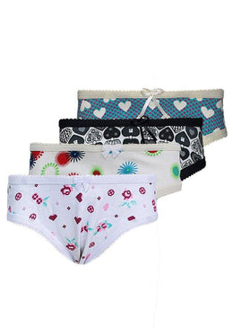 Descrição:Cheio de charme esse kit de 4 calçolinhas modelo infantil! A calçolinha é produzida em Cotton, um tecido leve e macio que evita irritação na... 