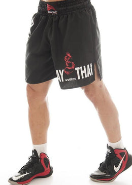 Calção Short MUAY THAI  proporciona maior conforto para os praticantes da modalidade.É confeccionada no tecido tactel, sendo 100% poliéster.Seu caimento é leve, não limitando os... 
