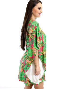 Vestido um ombro só maravilhoso na estampa de folhagem verde com fundo rosa, com caimento lateral. Vestido a cara do verão e perfeito para as... 