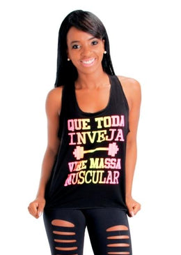 REGATA NAOMI É UM MODELO FITNESS , CONFECCIONADA EM VISCO VAZADA, TECIDO COM MICRO FUROS QUE AJUDAM NA TRANSPIRAÇÃO.SOLTINHA , CONFORTÁVEL E RECORTE NADADOR NAS COSTAS... 