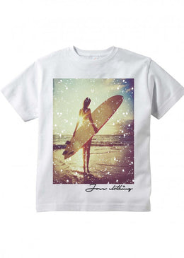 Camiseta JOSS Estampada. - Tipo de Produto: Camiseta - Modelagem: Reta- Manga: Curta - Estampas: Digital- Gola: Redonda - Composição: 100 % Algodão - Tipo de Tecido: Malha 