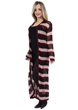 Kimono rendado longo, manga longa listrado, caimento despojado. super estiloso.Aquela peça que nunca cai de moda!!!TAMANHO ÚNICOCONFECCIONADO EM 100% ACRÍLICO  