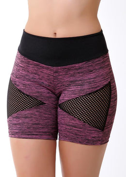 BERMUDA FITNESS COM DETALHE EM TELAConfortável e estilosa.Produzida por quem entende de roupas fitness com qualidade.Composição:  92 % Poliéster / 8% Elastano 