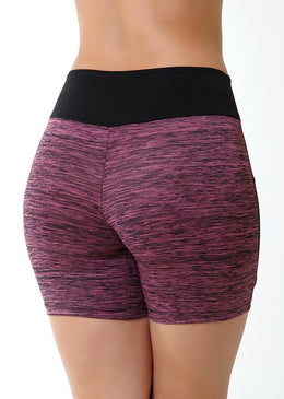 BERMUDA FITNESS COM DETALHE EM TELAConfortável e estilosa.Produzida por quem entende de roupas fitness com qualidade.Composição:  92 % Poliéster / 8% Elastano 