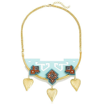 Colar Boho com pingente geométrico de  acrílico com acabamento em metal folheado a ouro 18k.Corrente: 20x20cmCaracterísticas:- Marca: LE DIAMOND- Referência: CLD0629-1 Especificações:- Excelente qualidade e acabamento-... 