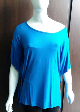 Blusa Ampla Recortes Visco Composição 96% Viscose 4% Elastano 