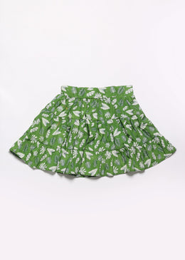   Saia infantil, com estampas de folhas.Detalhe na cintura de elástico para ficar mais confortável ao corpo. Composição: 100% Poliéster SKU: DKS21 TABELA DE EQUIVALÊNCIA... 