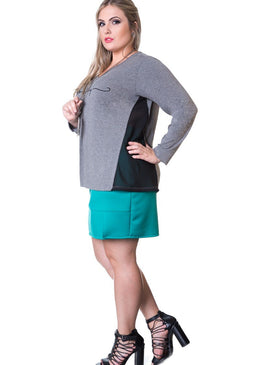 Marca: BerthageBlusa Plus Size Viscolycra Mescla com EstampaComposição do produto: 94% viscose 6% elastanoImportante:- Os acessórios utilizados na produção das fotos não acompanham o produto.  