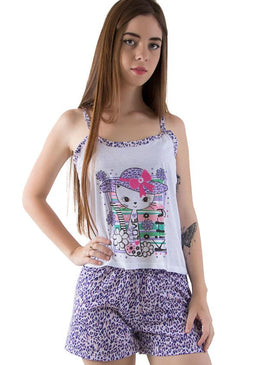 Babydoll confeccionado em tecido leve e confortável.Composto por camiseta com estampa frontal, decote discreto e alças estampada em viés.O shortinho todo estampado. Composição:100% poliéster. 