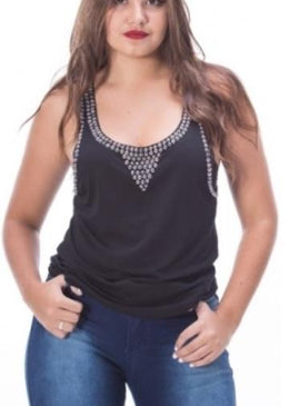 Regata PedrariaTipo de Produto: BlusaModelagem: AjustadaComprimento: médioDecote: RecortadoComposição: 65% Poliéster/31% Viscose/4% ElastanoTipo de Tecido: viscolycraLavagem: Lavar a mão 