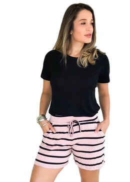 T shirt em viscose de linho decote redondo, aquela peça chave que não pode faltar no guarda roupa, você pode usar com aquela peça estampada... 