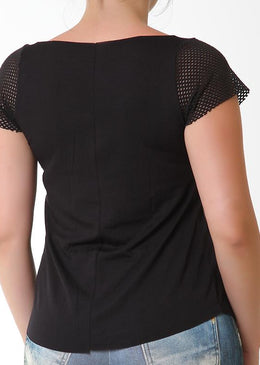 BLUSA FITNESS COM MANGA DE TELAIdeal para o seu dia a dia. Qualidade, estilo e bom gosto.Combina com várias ocasiões.Composição:  96% viscose / 4% elastano 