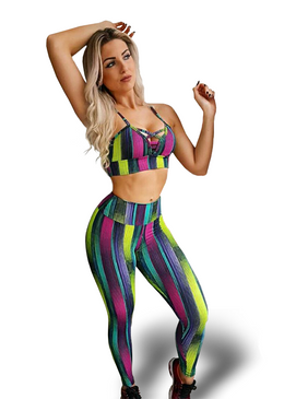 Calça Legging confeccionada em Supplex Poliamida Fitness com fio de elastano da marca Lycra Original de alta qualidade para academia e para o uso no seu dia a dia! Tecido em Supplex... 