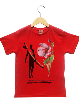 Camiseta JOSS Estampada. - Tipo de Produto: Camiseta - Modelagem: Reta- Manga: Curta - Estampas: Digital- Gola: Redonda - Composição: 100 % Algodão - Tipo de Tecido: Malha 
