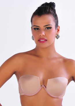 Soutien de lingerie, multiformas, com bojo casquinha, arco inteiro, viés liso e alças finas, reguláveis e removíveis. As regulagens e ganchos são de plástico resistente... 