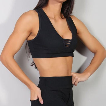 Top feminino confeccionado em gorgurão liso.  Não possui bojo. Marca: Carioca Fit Composição: 71% Algodão, 23% Poliamida e 6% Elastano  