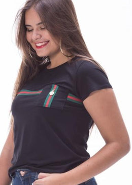 T Shirt Inspired GucciTipo de Produto: camiseta Modelagem: AjustadaComposição: 96% viscose, 4%de elastanoTecido viscolycra Lavagem: Normal Look casual, super tendência e fica muito legal com  jeans, saia,... 