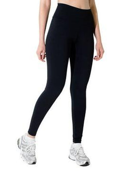 Linda calça legging no tecido suplex com bastante elastano. Modelo cintura alta que modela o corpo e perna inteira.Tamanhos:P ( veste manequim 36/38)M ( veste... 
