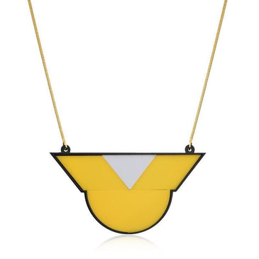   Colar de acrílico,com cordão folheado a ouro 18k. Pingente geométrico nas cores turquesa e verde. Comprimento: 40x40cm Características:- Marca: LE DIAMOND Especificações:- Excelente qualidade... 