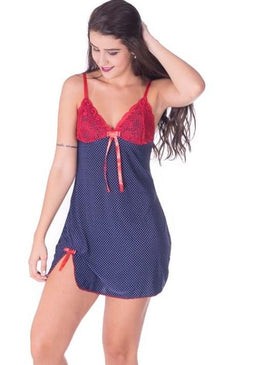 Camisola confeccionada em liganete estampada com detalhe em renda no bojo. Alças fixas com regulagem de tamanho, tem abertura em uma das laterais na altura... 