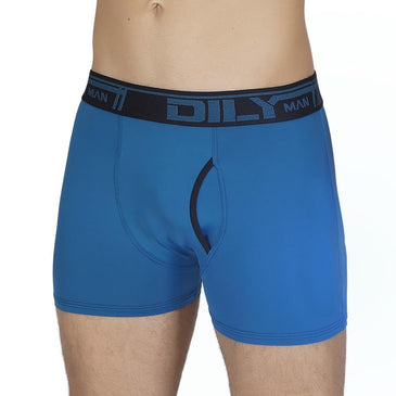 DESCRIÇÃO DO PRODUTO:Cueca boxer trabalhada em microfibra lisa com elástico na cintura e detalhe em abertura na parte frontal.O modelo possui elástico exposto na cintura,... 