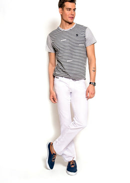 Nova coleção lemier premium calça Masculina Branca  ótimo caimento super confortável ótima modelagem ideal para o seu verão, com preços imperdíveis.Aproveite nossos produtos faça a diferença no seu estilo... 