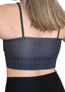 Top Trançado Top com detalhes em tiras trançados no bustoTop em Suplex de Poliéster com bojo  Composição92% Políester com 8% de Elastano  Tamanho ÚNICO)Veste do 36 ao... 