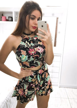 Conjunto cropped deixa a sua produção ultrafeminina, ideal para produções descontraidas.Composição:!00% Viscose 
