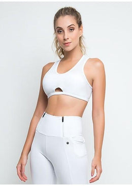 D'JM Fitness Top com fenda e recorte lateral em tela, com um designer ultra-fashion!Modelagem foi desenvolvida, para valorizar ainda mas a silhueta feminina alem de ser... 