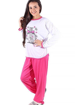 Pijama longo de malha, tecido confortável e com ótimo caimento. A blusa do pijama possui manga comprida, com gola redonda e uma bela estampa na... 