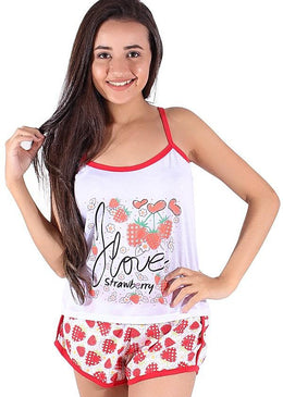 Babydoll confeccionado em tecido leve e confortável, composto por camiseta com estampa destacada na frente, decote discreto e alças em viés. O shortinho em tecido... 