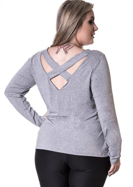 Marca: LepoqueBlusa Plus Size Viscolycra Mescla com SublimaçãoComposição do produto: Costas/mangas: 94% viscose 6% elastano - Frente: 100% poliésterImportante:- Os acessórios utilizados na produção das fotos... 