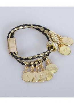 Pulseira em couro sintético preto e dourado com pingentes dos dez mandamentos dourado e berloque de strass; fecho de imã. Material: Couro sintético e metal.... 