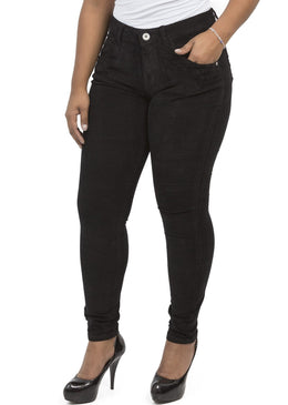 
Calça Feminina


Modelo Veludo Preta 
Cintura Alta

Marca: Dinho´s Jeans

Composição: 98% Algodão 2% Elastano 
Modelo veste tamanho: 40
 