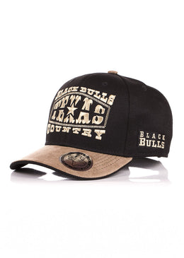 Fundada em 2005, Black Bulls é uma marca de acessórios que foge da literalidade na hora de pensar em tendências para seu público, proporcionando o... 