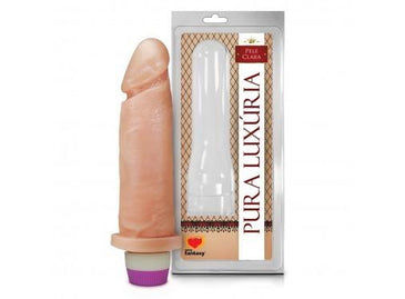 Vibrador em forma de pênis em plastisol atóxico de alta qualidade!Este vibrador se assemelha com perfeição ao pênis. Sua textura macia e seus relevos em... 
