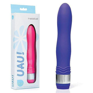 Vibrador Soft Touch UAU! 21cmIrresistível!Potente e arrojado esse vibrador multivelocidade é o companheiro ideal das mulheres mais quentes. Delicado ele é revestido em soft touch... 