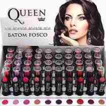 Batom Matte Fosco Queen Caixa nº02 - Display c/ 50 unidades Display com 50 peças em cores sortidas do Display 02 (50 batons em 10... 