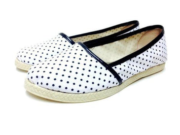 Alpargata super descolada, ideal para um passeio no parque, diversas cores disponíveis (crie sua combinação que fabricamos), palmilha ULTRA COMFORT. Ótimo para passar o dia... 