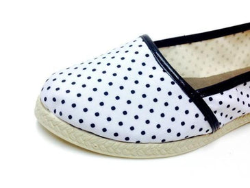 Alpargata super descolada, ideal para um passeio no parque, diversas cores disponíveis (crie sua combinação que fabricamos), palmilha ULTRA COMFORT. Ótimo para passar o dia... 