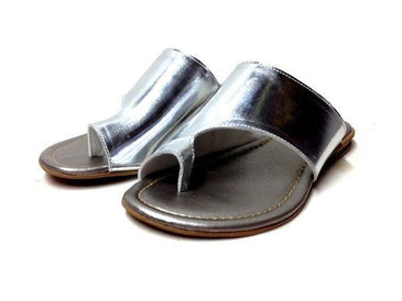 Rasteira super descolada, ideal para um passeio no parque, diversas cores disponíveis (crie sua combinação que fabricamos). Ótimo para passar o dia caminhando, sem cansar! 