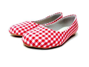 Sapatilha super descolada, ideal para um passeio no parque, diversas cores disponíveis (crie sua combinação que fabricamos), forro de espuma super macio e palmilha ULTRA... 